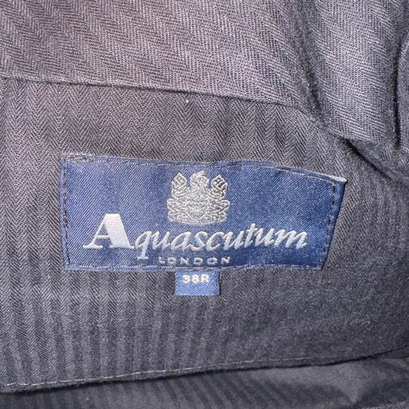 Aquascutum London two piece suit - Picture 2 of 3